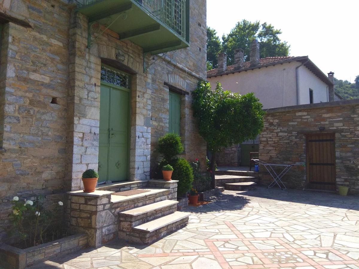 Marina Traditional Stonehouse Afétai Buitenkant foto